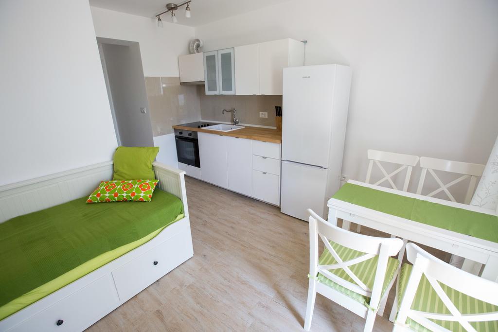 Apartments Irina Ičići Extérieur photo